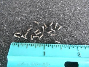 LOT OF 20 COUNT TINY MACHINE SCREWS 82 DEGREE FLAT SLOTTED STAINLESS 0-80 X 3/16 - Picture 1 of 14