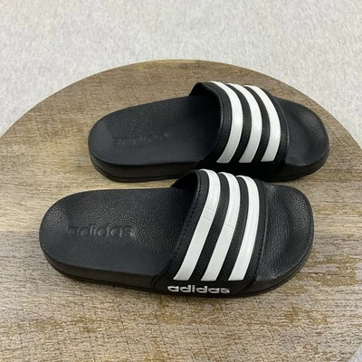 Adidas Trefoil Slides Sandalias Niños’s 11 Fácil Encendido y Apagado Clásico Blanco y Negro Foto 1 de 4