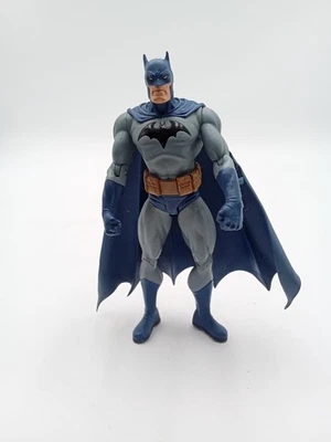 Boneco de ação DC Direct Hush série 1 Batman (solto) - Imagem 1 de 4