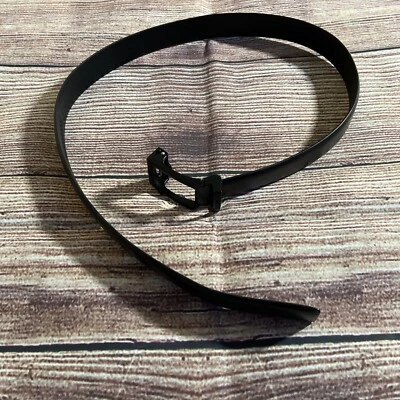 Cinturón de reacción Kenneth Cole trinquete ajustable negro pequeño 30-32 imitación cuero Foto 1 de 4