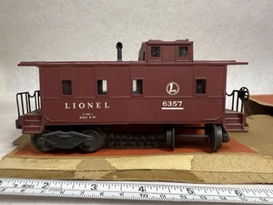 2 X LIONEL Calibre O #6357 SP Iluminado Granate Caboose con Caja ENVÍO GRATUITO A11 - Imagen 1 de 23