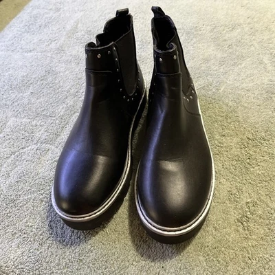 Wonder Nation Boots  Girls/woman Size 5 Ankle - Image 1 of 2