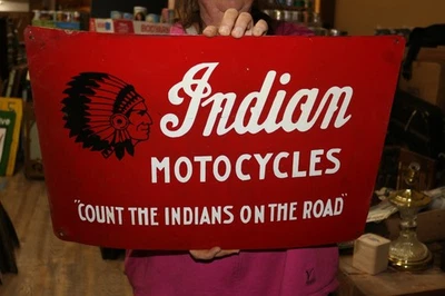 Letrero de metal vintage Indian Motorcycles Count The Indians On The Road Chief 22x15" Foto 1 de 3