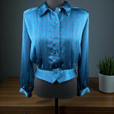 Винтажная блузка Liz Claiborne 90-х на пуговицах фиолетовый бирюзовый геометрический принт размер 8P - Изображение 1 из 4