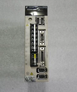 YASKAWA SGDS-01A12A SERVOTREIBER - Bild 1 von 2