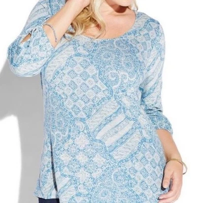 Top Lucky Brand Tina Estampado Retazos Cuello Redondo Manga 3/4 Azul Talla Grande 1X Foto 1 de 4