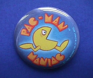 RARE Hallmark BUTTON PIN Vintage PAC MANIAC Midway Pinback - Bild 1 von 3