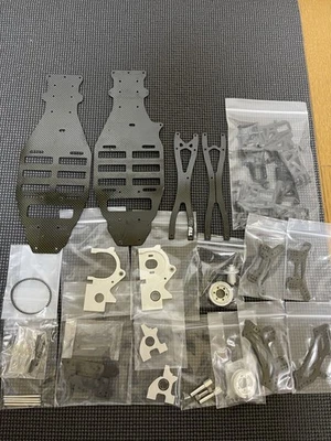 TAMIYA TRF414 RC Car Parts Set Used Replacement Components for Racing Model - Image 1 of 4