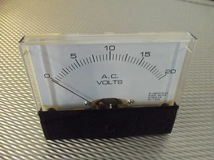 AC. Panel MIERNIK 0 - 20v Volt 4" X 3 1/2" NOWY do wzmacniacza szynki CB Radio - Zdjęcie 1 z 2