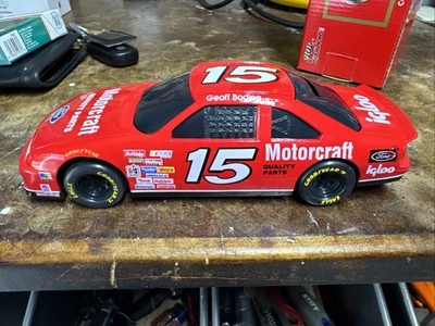1992 Racing Champions 1:24 NASCAR Geoff Bodine #15 Motorcraft Ford BANK - Image 1 of 4