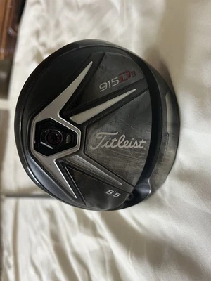 Titleist 915 D3 8.5* Right-Handed Driver Mitsubishi 70 Stiff Flex - Image 1 of 4
