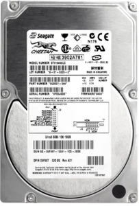 Hard Drive Dell 05F397 18GB 10000RPM 4MB SCSI LVD U160 ST318406LC 3.5'' - Picture 1 of 3