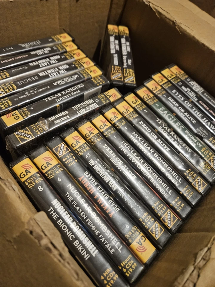 Lot of 23 GraphicAudio CD Audiobooks Western Sci-Fi Action Smoke Jensen Nuclear - Imagem 1 de 3