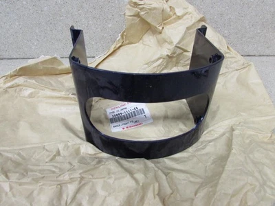 NOS 97 & 01 KAWASAKI VN800 VULCAN 800 CLASSIC OEM FRONT FENDER BRACE BRACKET - Bild 1 von 3