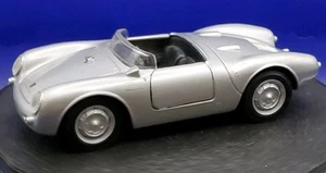 Maisto Porsche 550 A Spyder Silver Convertible 1/32 Scale Diecast Car Pullback - Picture 1 of 7