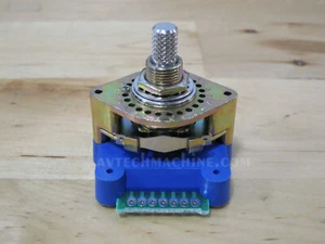 U-Chain Rotary Switch DP02I-N-S04M - Picture 1 of 2