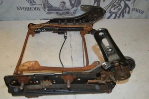 1995-99 ECLIPSE/GARRA OEM LADO DEL CONDUCTOR ASIENTO DELANTERO PISTA - SOPORTE DE MONTAJE DE ASIENTO - Imagen 1 de 5