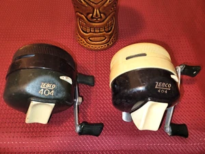ZEBCO 404 Bait Cast Spin Fishing Reels LOT of 2! U.S.A. VINTAGE No anti Reverse - Picture 1 of 12