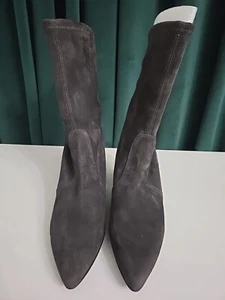 Stuart Weitzman spitz zulaufende Stretch-Stiefelette grau Wildleder 8,5 N G229542 - Bild 1 von 6