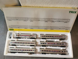Trix escala H0 21263 vagón de pasajeros Streamliner set Amtrak, poco usado - Imagen 1 de 10