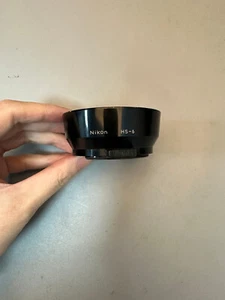 Nikon HS-6 Metal Circle Lens Hood, Snap on Mount, Japan - Picture 1 of 4