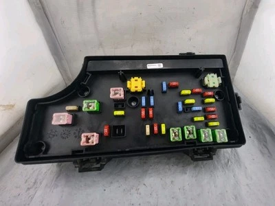 Chrysler 200 Dodge Avenger 2011 2014 caja de fusibles carrocería módulo de control P04692346AC Foto 1 de 4