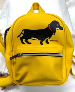 MARC TETRO SMALL YELLOW BACKPACK WITH DACHSHUND + BATH & BODY DACHSHUND HOT DOG - Picture 1 of 18