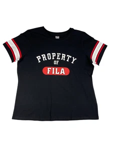 Camiseta de mujer FILA talla 2X con logotipo negro ""Propiedad de FILA"" diseño estilo scrimmage - Imagen 1 de 12