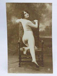 Antica cartolina fotografica reale 1910 francese JA JEAN AGELOU Risque ragazza nuda donna - Foto 1 di 7