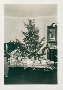 Weihnachtsbaum Schlitten ruft Colt Schaukelpferd präsentiert Puppe Fundfoto ZP - Bild 1 von 1