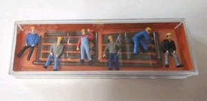 Juego de figuras Preiser HO 1:87 10034 trabajadores de vías ferroviarias llevando lazos - Imagen 1 de 2