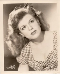 Eileen Barton Photo 1950s Pinup 8x10 Singer Actress Vintage Black And White - Picture 1 of 7