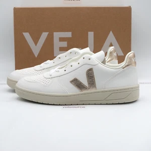 Size 11 Men's / 44 EUR Veja V-10 ChromeFree Leather Sneakers VX0502935B White - Picture 1 of 7