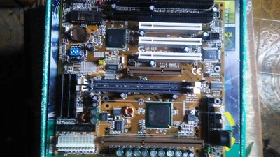 main board asus  p2bf  p3bf  abit via  super socket 7  pga370 - Immagine 1 di 4
