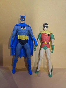 Figuras de acción sueltas DC Direct clásicas de Batman y Robin de la Edad de Plata 6" 2003 - Imagen 1 de 4