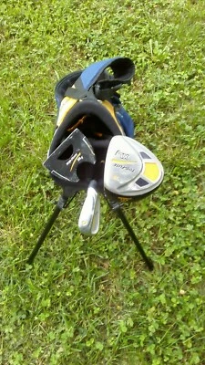 TOP FLITE XL j JUNIOR JR. 3 PC CHILD.GOLF CLUB W/STAND BAG DUAL STRAP NO RAIN C - Image 1 of 4