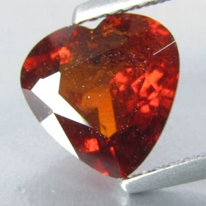 Preciosa piedra preciosa natural de 8,8 mm en forma de corazón granate espesartina de 2,80 quilates ¡Ref-Video! - Imagen 1 de 4