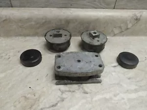 Johnson Evinrude Outboard 1960-1966 75 80 85 HP Rubber Mount Cushions, Set of 5 - Picture 1 of 4