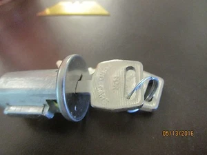 SMP US23L Ignition Switch Lock Cylinder OEM 2 Keys Included Ford Lincoln Mercury - Picture 1 of 1