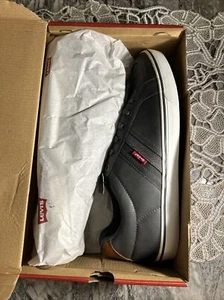 LEVI'S•| Comfort Insole Lace Up Rubber Sole Sneaker Size 13 - Picture 1 of 7