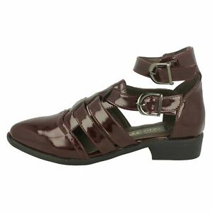 Womens Gladiator Shoes Size 7 Burgundy Flat Low Heel Sandals School Work Office
