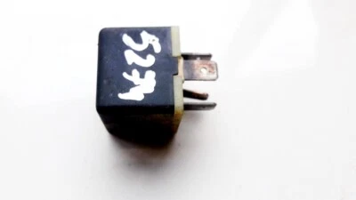 Volkswagen Golf 1994 Relay module 141951253B, Genuine #803581-12 - Изображение 1 из 4