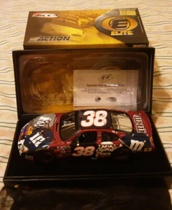 Elliott Sadler Autografiado 1:24 #38 M&M/Star Wars 2005 Taurus 1 de 480 NASCAR - Imagen 1 de 12