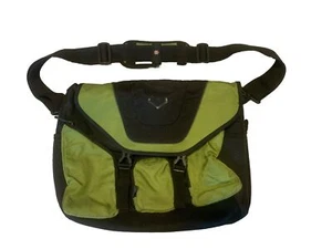 Victorinox Laptop Messenger Bag Green Black - Picture 1 of 4
