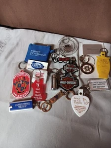 Lot Of 17 Advertising Keychains Various Sorts And Types Some Harley Davidson - Picture 1 of 9