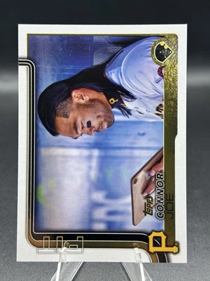 Connor Joe Golden Mirror Image Variation SSP 2025 Topps Series 1 #168 Pirates - Image 1 of 2