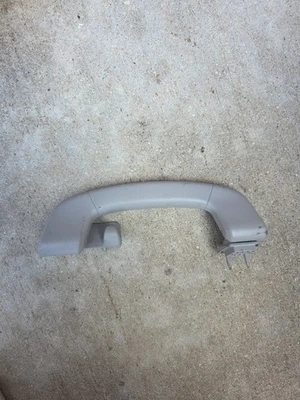 BMW 750Li xDrive 2011-2015 interior techo trasero agarre manija de asistencia 9112728 OEM Foto 1 de 4