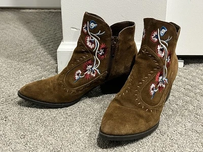 Carlos Santana 皮革踝靴 8 码刺绣“Vivian”Rodeo 靴子滑板车 — 第 1/4 张图片