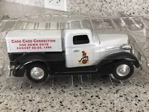Coca-Cola Liberty Classics 1/25 1937 Chevy Pickup Limited Edition Coin Bank. - Picture 1 of 13