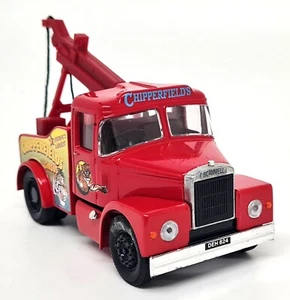 Corgi 1/50 - Scammell Highwayman with Crane Chipperfields Diecast Model Truck - Picture 1 of 6